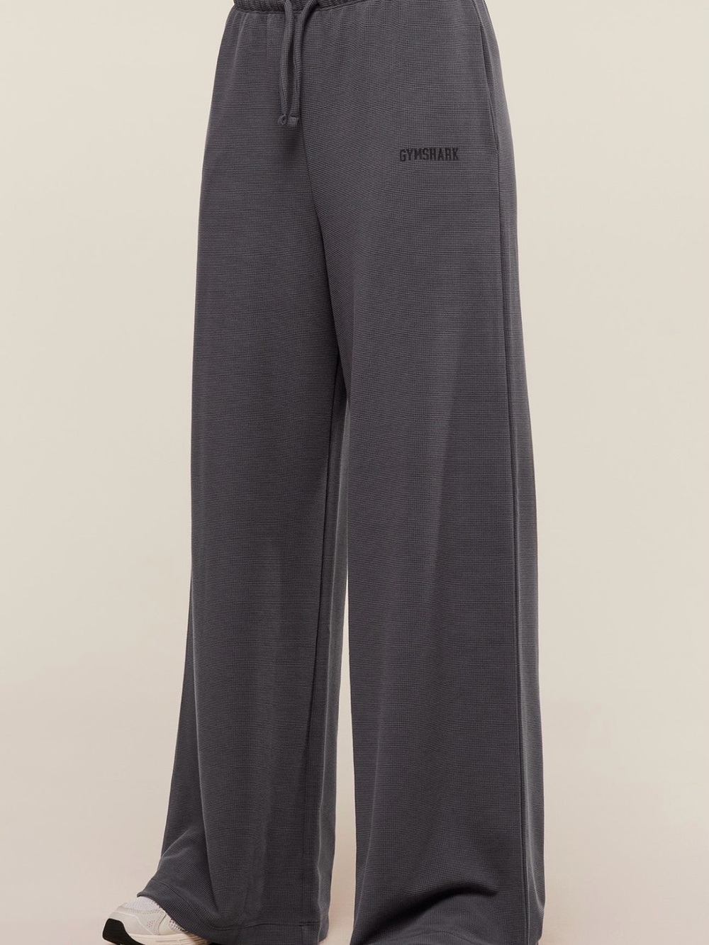 Gymshark Wide Leg Sweatpants in Charcoal Gray